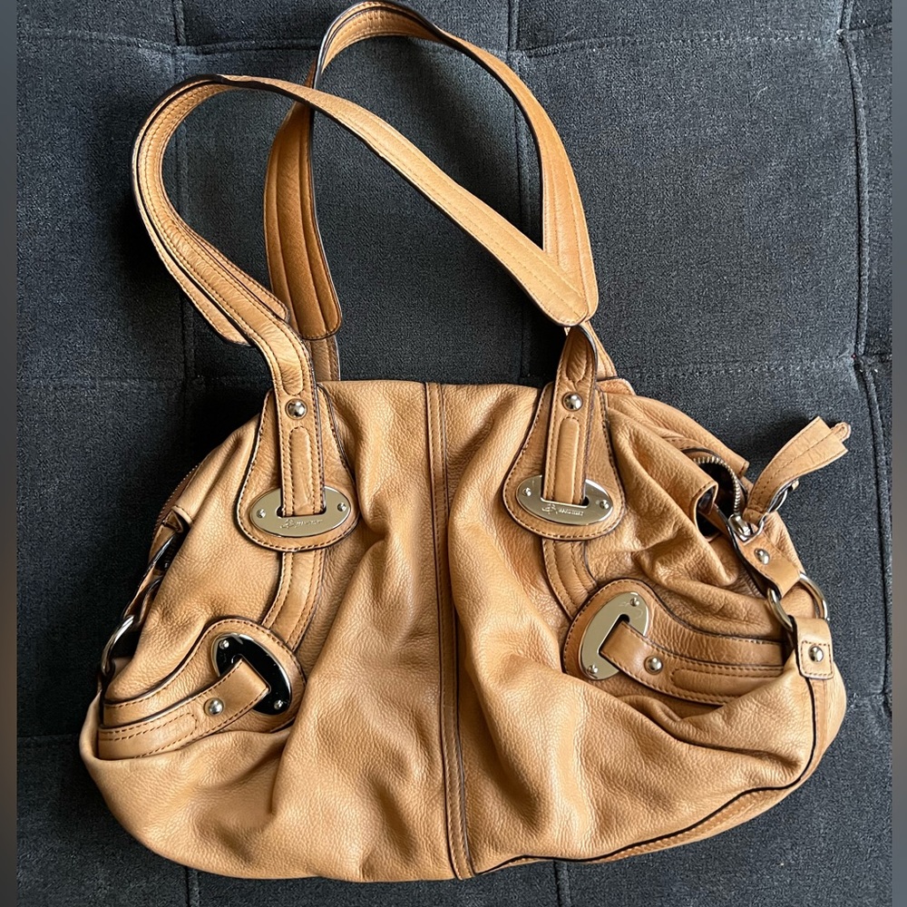 B. Makowsky Purse